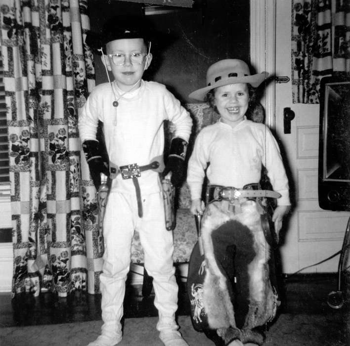 history of Iowa, Iowa History, cowboy costume, Families, Curtis, Leonard, Webster City, IA, glasses, costume, living room, Iowa, Children, Leisure