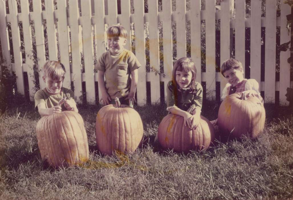 Portraits - Group, Iowa, pumpkin, Children, Lucy, Keith, halloween, Dubuque, IA, history of Iowa, Holidays, Iowa History