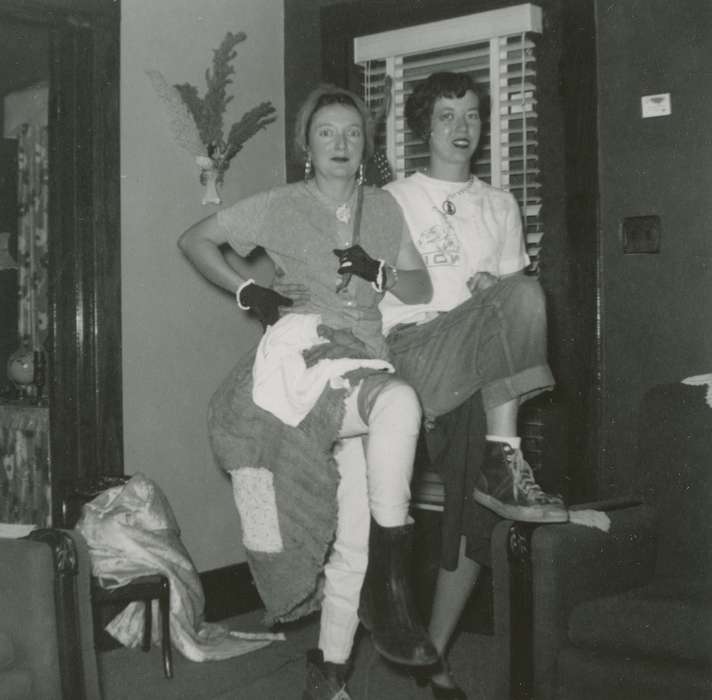 Holidays, West Union, IA, history of Iowa, Iowa, Iowa History, Fink-Bowman, Janna