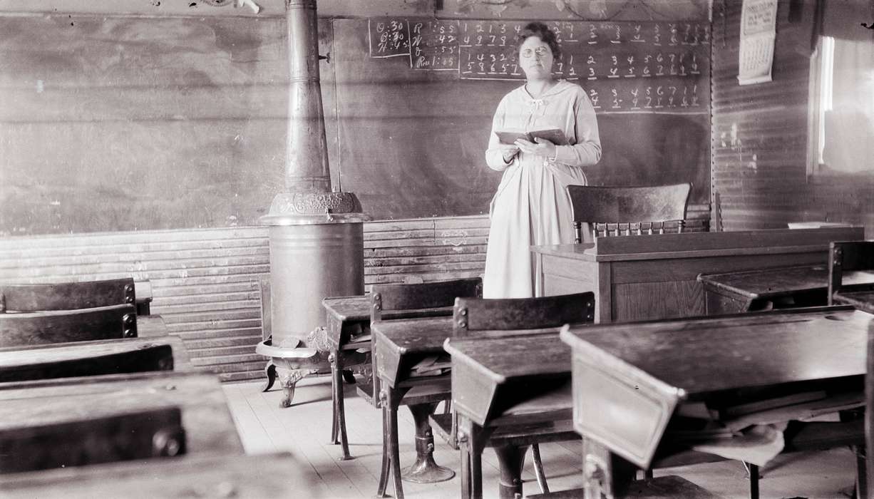 rural school, history of Iowa, Portraits - Individual, University of Northern Iowa Museum, Iowa History, MT, teacher, Iowa, Schools and Education, Labor and Occupations