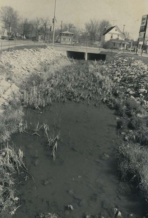 drain, history of Iowa, Iowa History, Lakes, Rivers, and Streams, muddy, ditch, Iowa, Cities and Towns, Waverly Public Library