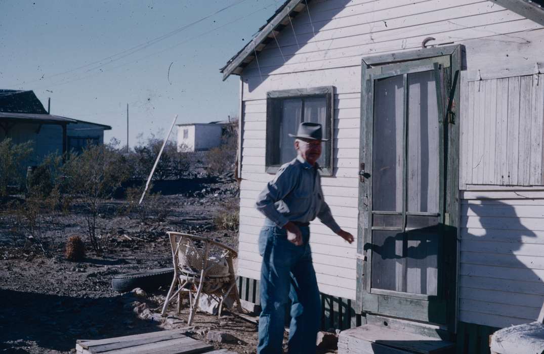 Harken, Nichole, house, Iowa History, Iowa, history of Iowa, screen door, Portraits - Individual, Homes, tire, chair