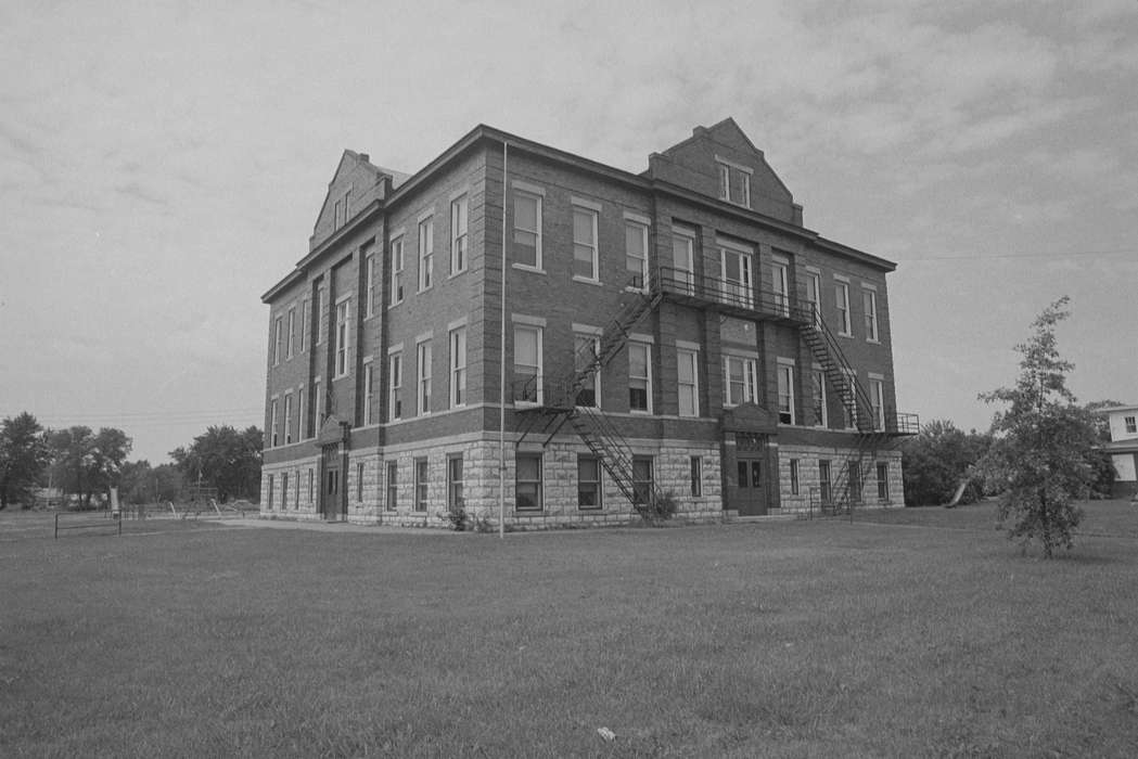 playground, fire escape, history of Iowa, Iowa History, Ottumwa, IA, brick, Lemberger, LeAnn, lawn, elementary school, Iowa, Cities and Towns, Schools and Education, school