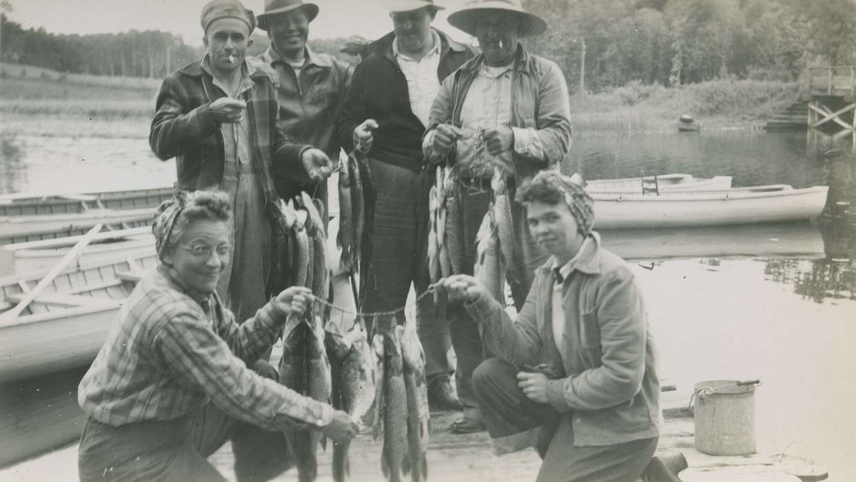 Portraits - Group, fish, Iowa, Animals, cigarette, motorboat, boat, Elderkin, Don, Lakes, Rivers, and Streams, fishing, smoking, Spring Lake, MN, history of Iowa, canoe, Motorized Vehicles, Iowa History