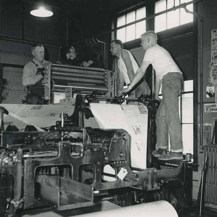 Waverly, IA, Iowa History, newspaper, Waverly Public Library, overalls, man, machinery, Businesses and Factories, correct date needed, Iowa, Portraits - Group, history of Iowa, building interior, printing, Labor and Occupations, worker, press