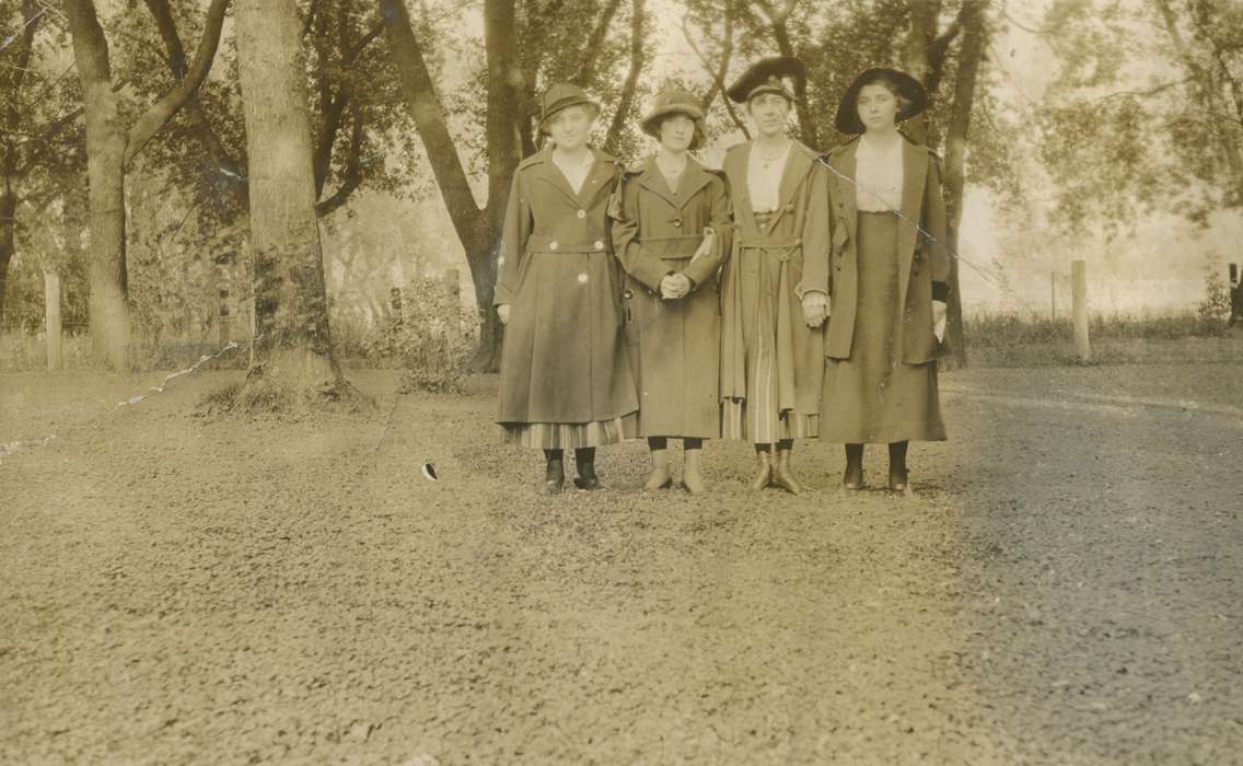 Portraits - Group, friends, history of Iowa, Iowa, Mortenson, Jill, Iowa History, Macey, IA