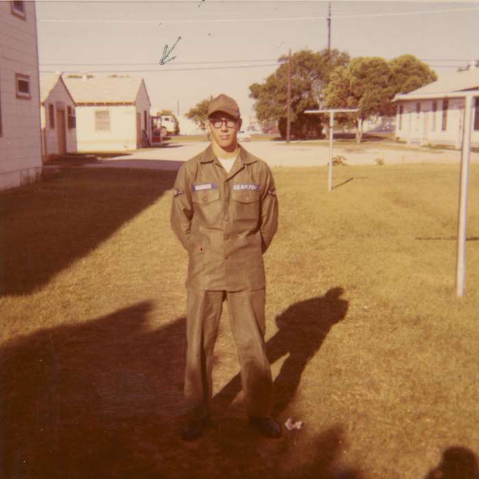 uniform, Kolb, Elaine, Iowa, Military and Veterans, Portraits - Individual, Fort Dodge, IA, history of Iowa, Iowa History