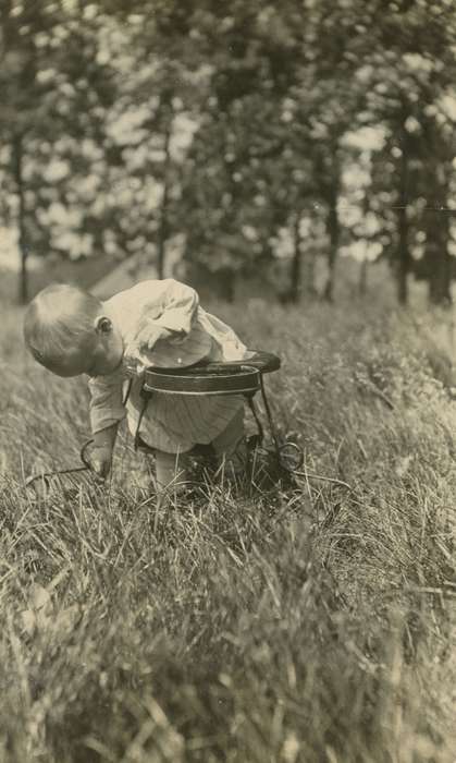 Children, Iowa History, Iowa, Mortenson, Jill, Macey, IA, baby, Leisure, history of Iowa