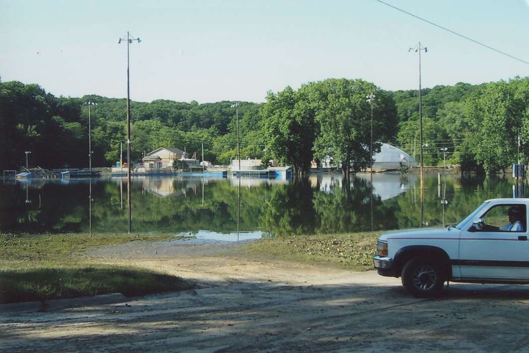 Lakes, Rivers, and Streams, Iowa History, truck, Iowa, Floods, history of Iowa, Hatcher, Cecilia, disaster, Anamosa, IA
