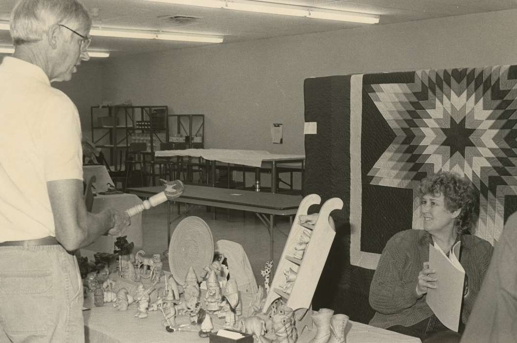 festival, history of Iowa, Iowa History, quilt, Businesses and Factories, Waverly, IA, Fairs and Festivals, Iowa, carving, Waverly Public Library
