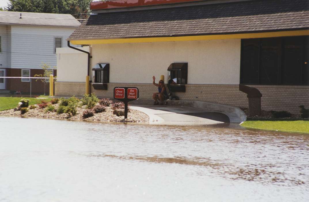 Portraits - Individual, Floods, fast food, Waverly Public Library, dog, Food and Meals, Iowa, history of Iowa, Iowa History, Businesses and Factories, burger king, Waverly, IA