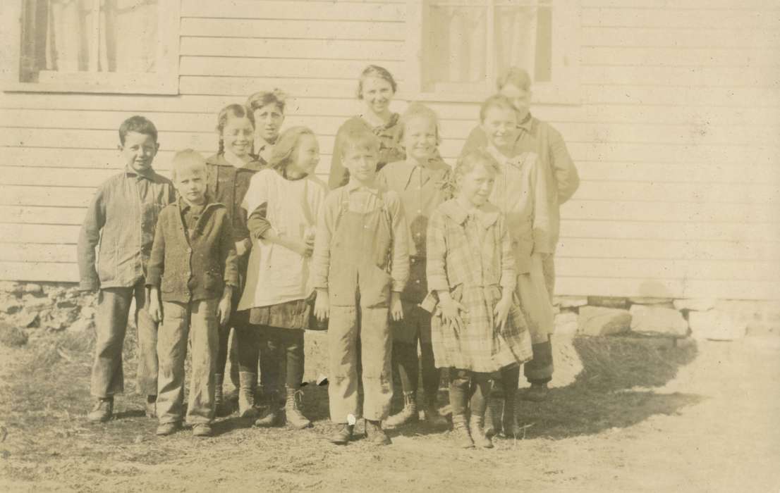 history of Iowa, Iowa, Children, Mortenson, Jill, Iowa History, Macey, IA, school