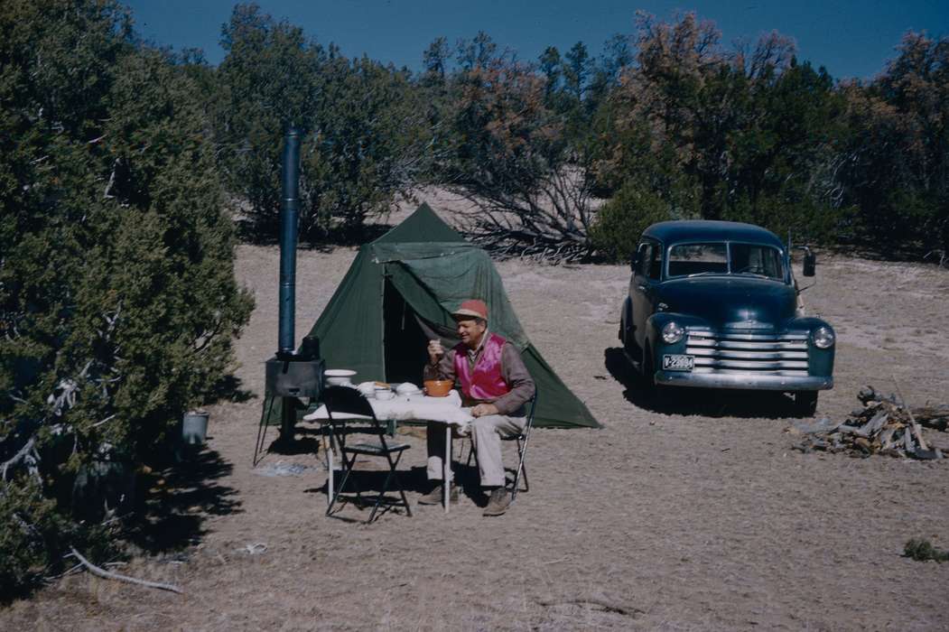 car, Iowa History, tent, Iowa, Harken, Nichole, Outdoor Recreation, camp, history of Iowa