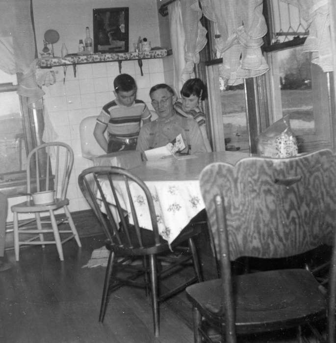 kitchen, Homes, Cedar Falls, IA, Iowa History, Walker, Erik, Iowa, history of Iowa
