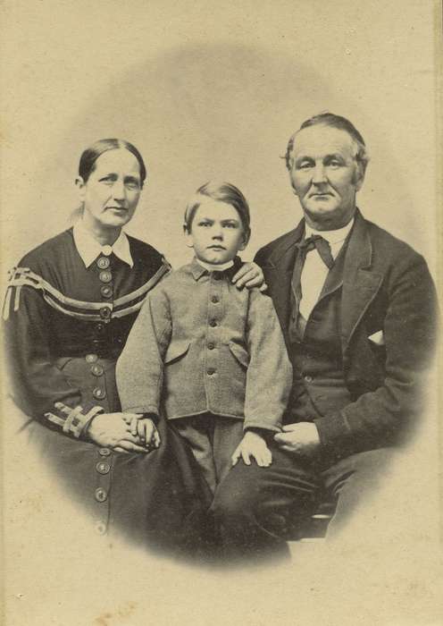 Portraits - Group, boy, carte de visite, sack coat, Iowa, woman, Families, hoop skirt, Olsson, Ann and Jons, history of Iowa, suits, family, Cedar Falls, IA, collared dresses, bow tie, dropped shoulder seams, Iowa History, man