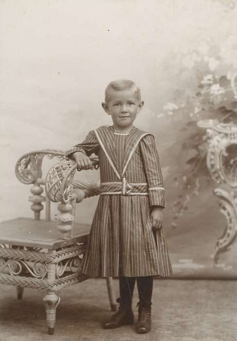 Waverly Public Library, history of Iowa, dress, Iowa History, Iowa, boy, wicker chair, correct date needed, Children, leather boot, Portraits - Individual