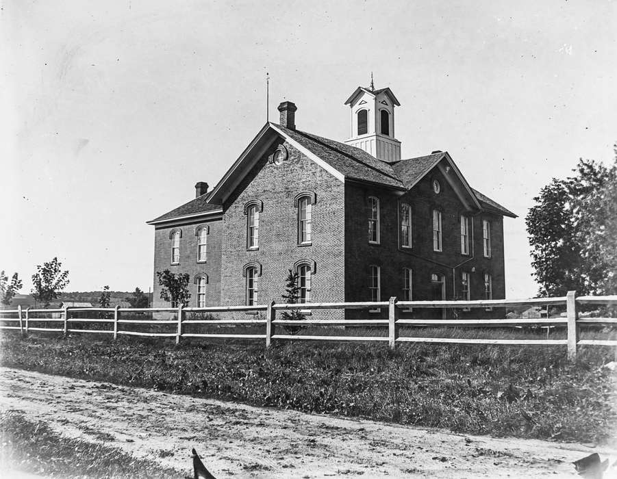 Anamosa Library & Learning Center, history of Iowa, Iowa, IA, Cities and Towns, Iowa History