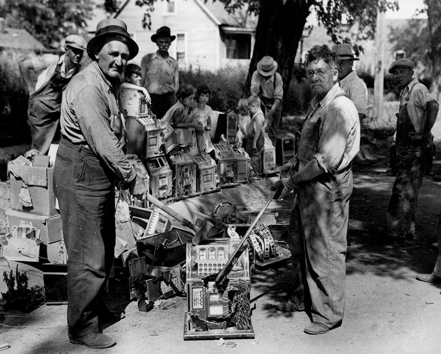 Cities and Towns, Iowa History, Iowa, Civic Engagement, Lemberger, LeAnn, Ottumwa, IA, Children, history of Iowa