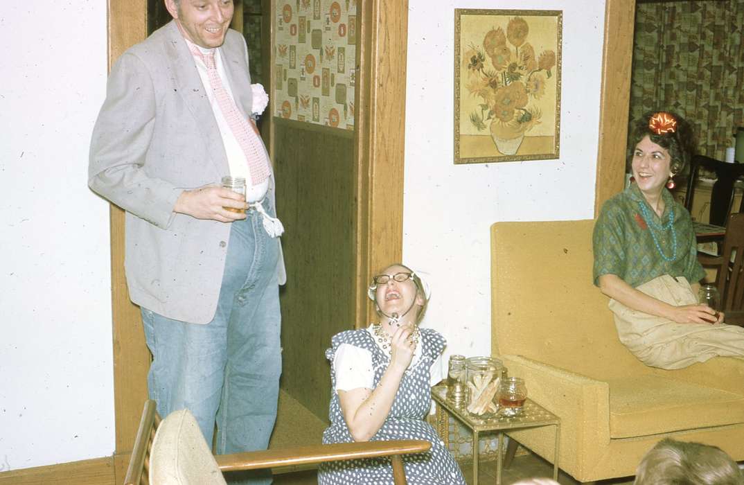 history of Iowa, Iowa History, IA, Families, polka-dot, Iowa, Zischke, Ward, drink, Homes, dress, Food and Meals
