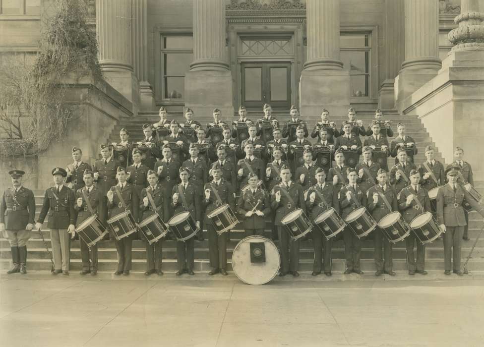 IA, history of Iowa, King, Tom and Kay, Entertainment, Iowa, bass drum, Military and Veterans, music, band, Iowa History, snare drum, Portraits - Group