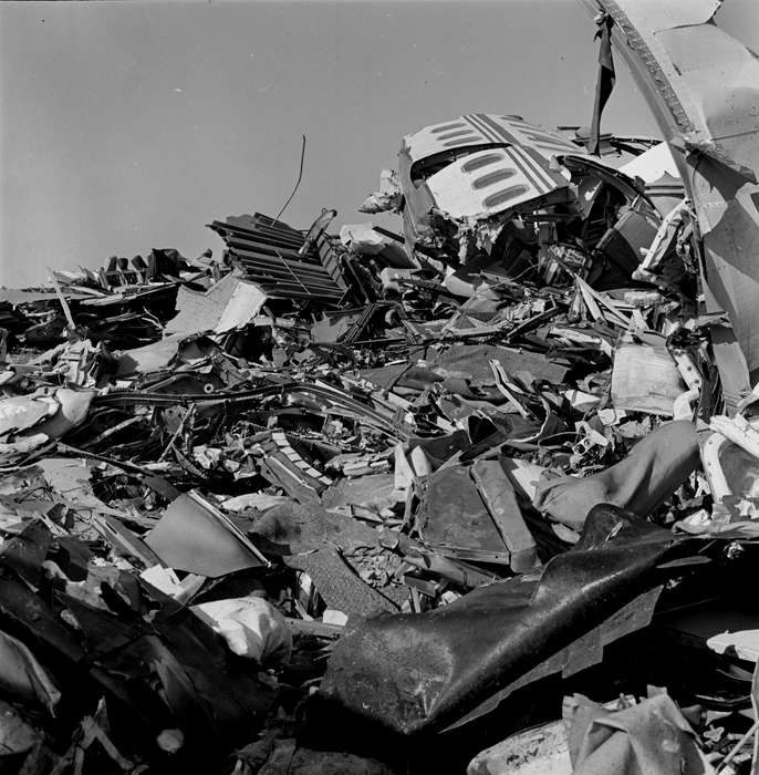 history of Iowa, Iowa History, Wrecks, Motorized Vehicles, Unionville, MO, airplane, crash, Iowa, Lemberger, LeAnn