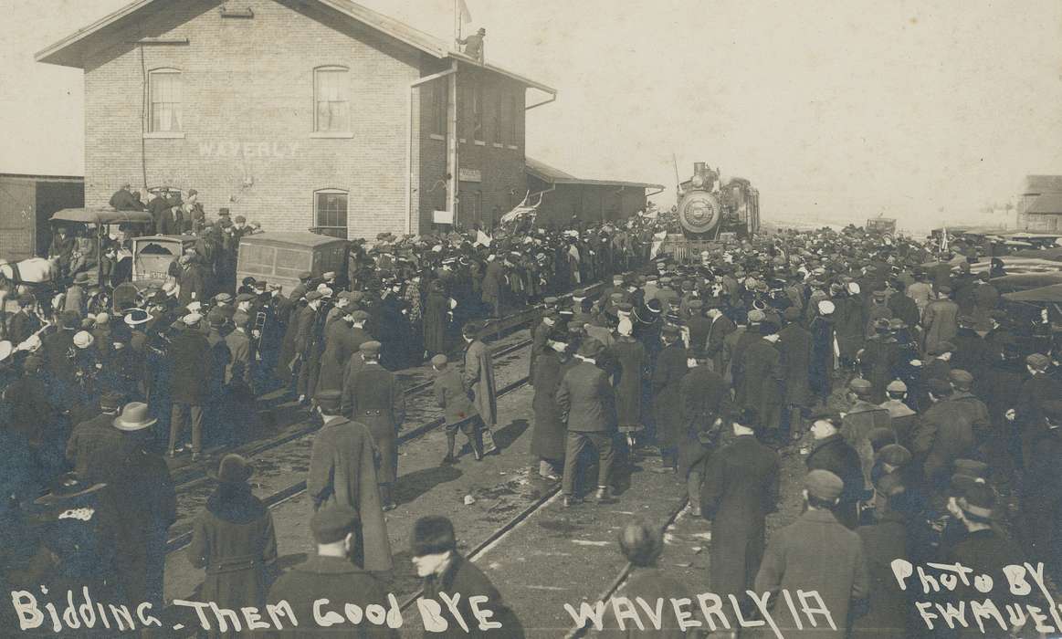 Cities and Towns, Motorized Vehicles, Iowa History, Children, Iowa, locomotive, history of Iowa, World War I, Meyer, Sarah, Train Stations, Waverly, IA, war, crowd, Main Streets & Town Squares