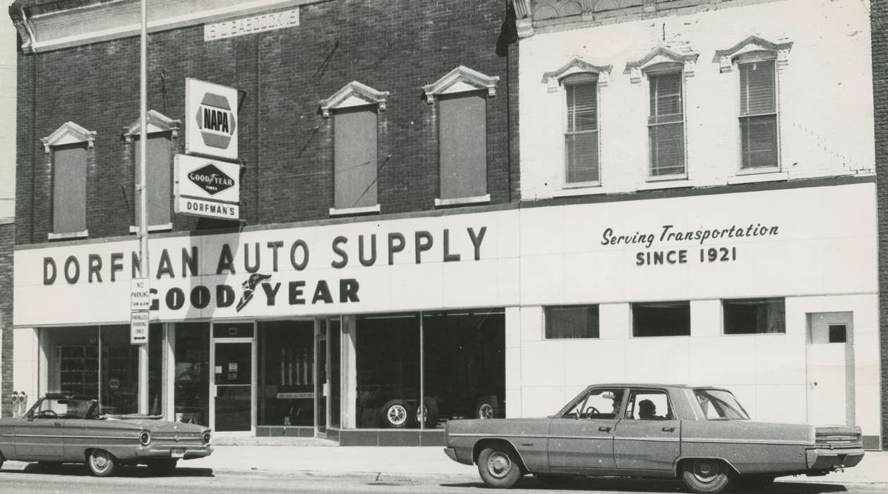 Main Streets & Town Squares, history of Iowa, Iowa History, Motorized Vehicles, Businesses and Factories, car, Waverly, IA, building, sign, Iowa, Cities and Towns, correct date needed, Waverly Public Library