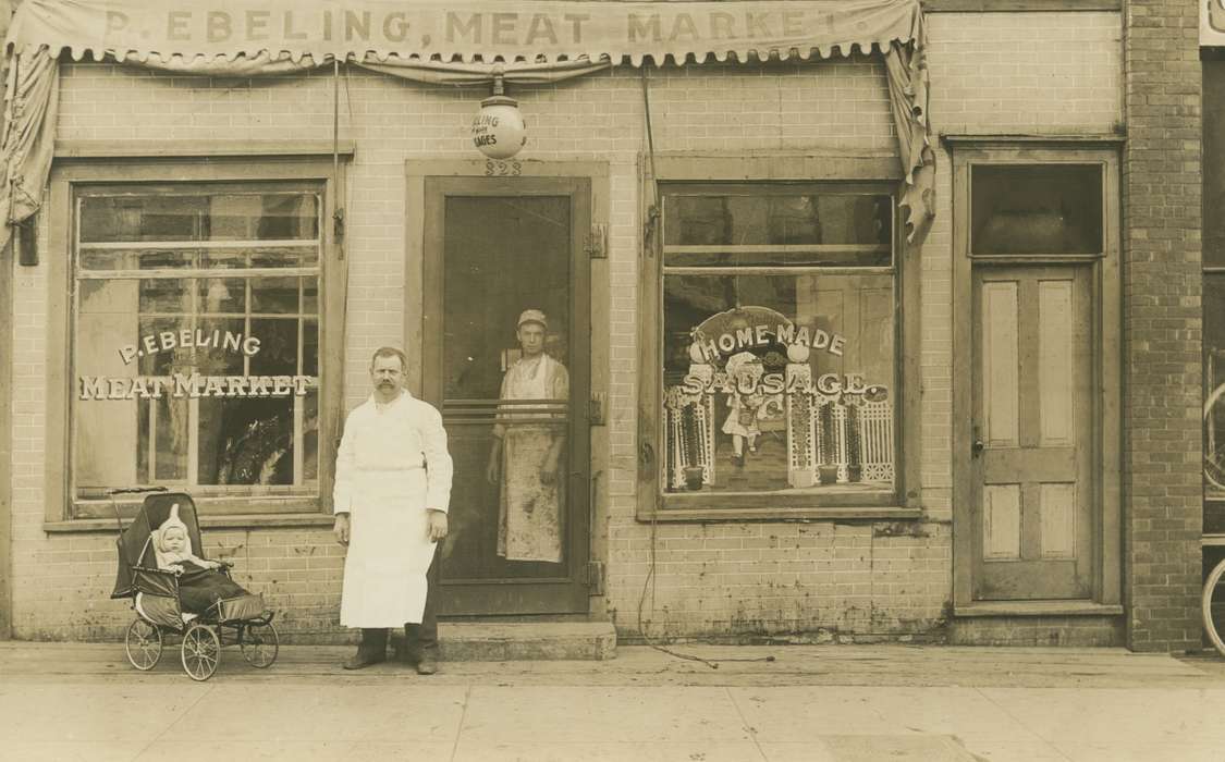 Food and Meals, Yezek, Peter, Iowa, stroller, meat, Iowa History, Mason City, IA, sausage, market, Cities and Towns, Businesses and Factories, history of Iowa, worker