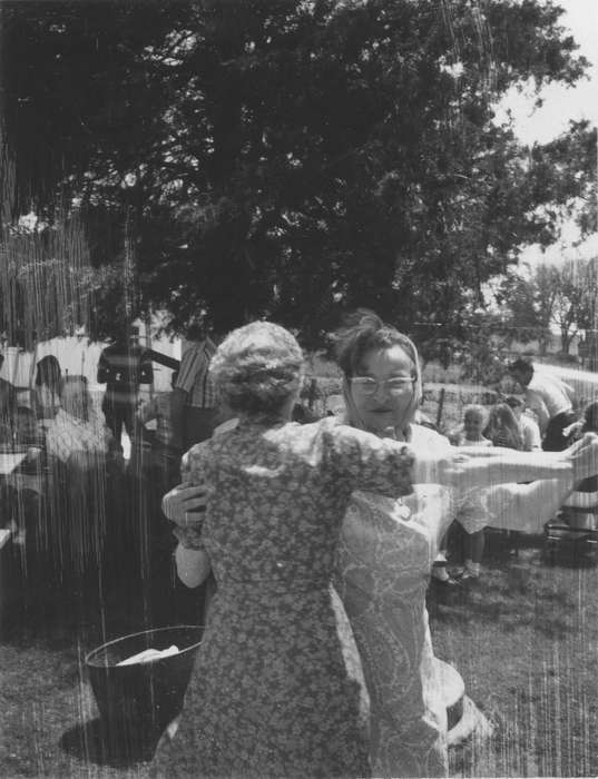 dancing, Iowa, reunion, Leisure, july 4, Karns, Mike, history of Iowa, Holidays, Ely, IA, Iowa History