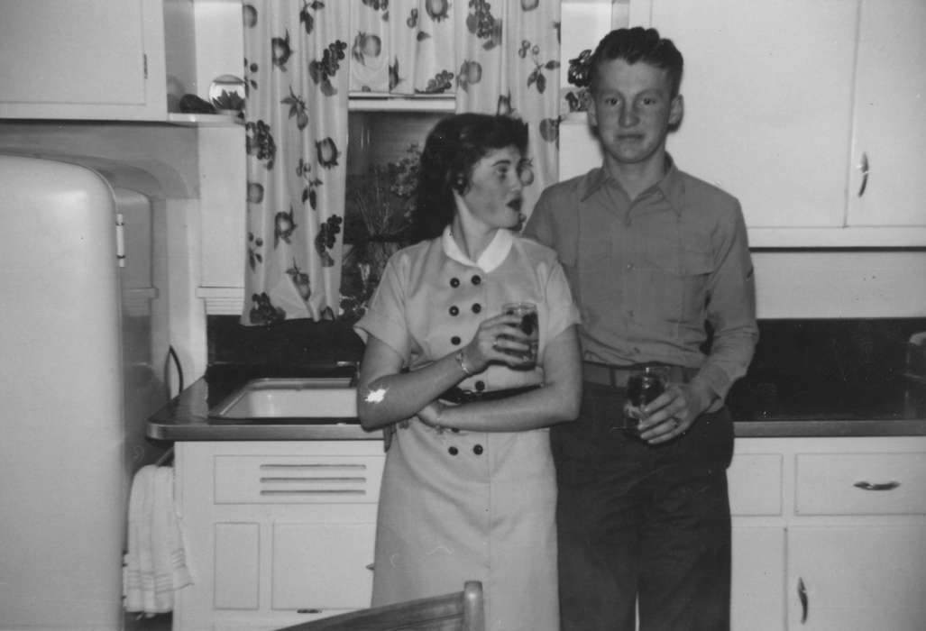 history of Iowa, kitchen, Iowa History, curtains, Epworth, IA, Wessels, Doris, sink, Iowa, Homes, refrigerator