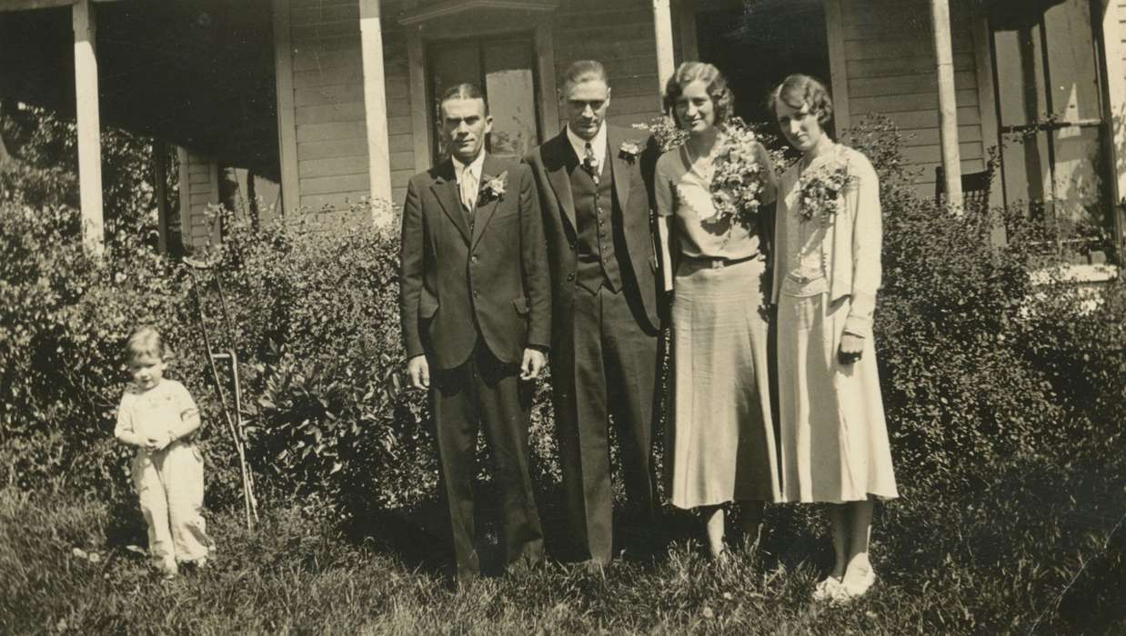 Portraits - Group, Union County, IA, Weddings, Iowa, Iowa History, bride, history of Iowa, farm, Geis, John, groom