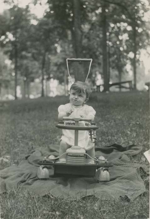 Kozak (Apgar ), Carol, stroller, history of Iowa, Waukee, IA, Iowa, Children, Iowa History, Leisure