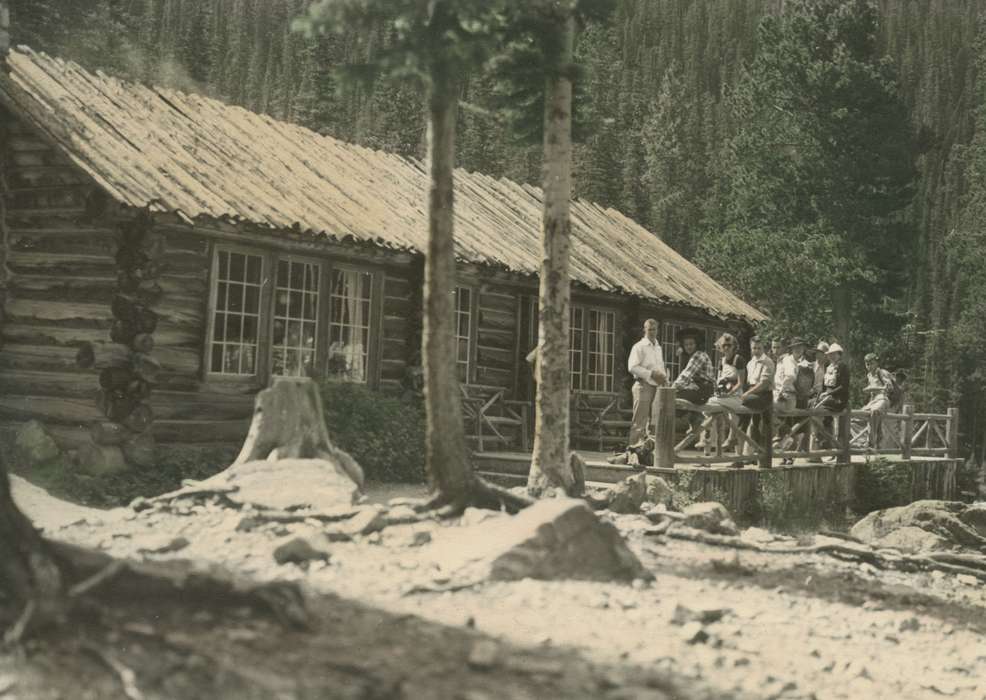 Portraits - Group, Travel, Estes Park, CO, history of Iowa, Iowa History, log cabin, national park, Iowa, colorized, McMurray, Doug, rocky mountain national park