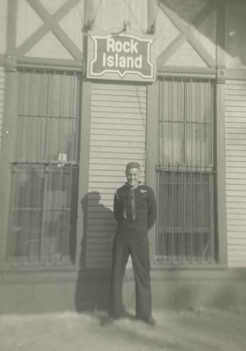 uniform, Iowa, Military and Veterans, navy, Stater, Connie, Portraits - Individual, history of Iowa, Rock Island, NY, Iowa History