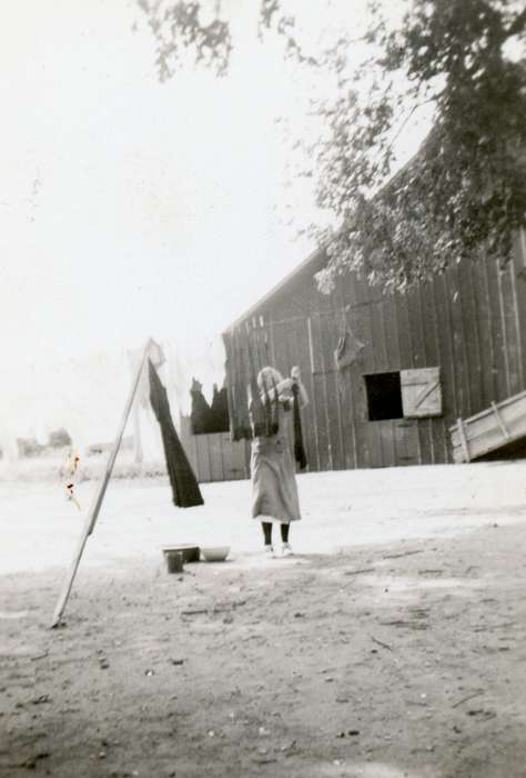 history of Iowa, Guild, Allison, IA, Iowa History, Barns, laundry, Iowa, Labor and Occupations
