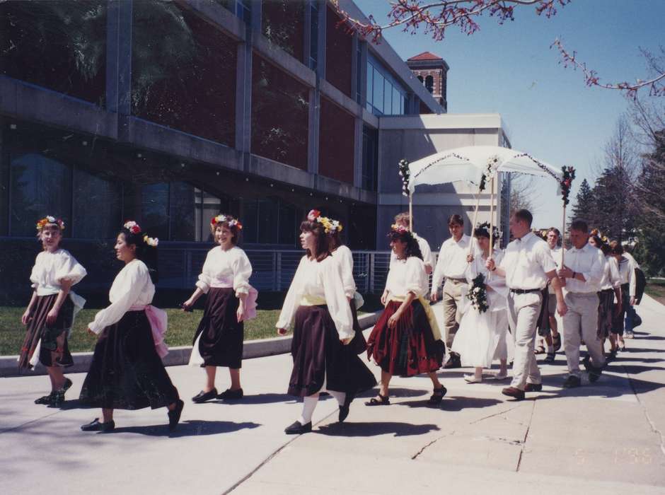 rod library, history of Iowa, Entertainment, Holidays, fashion, Iowa, university of northern iowa, uni, procession, Schools and Education, Iowa History, University of Northern Iowa Museum, Cedar Falls, IA, Fairs and Festivals