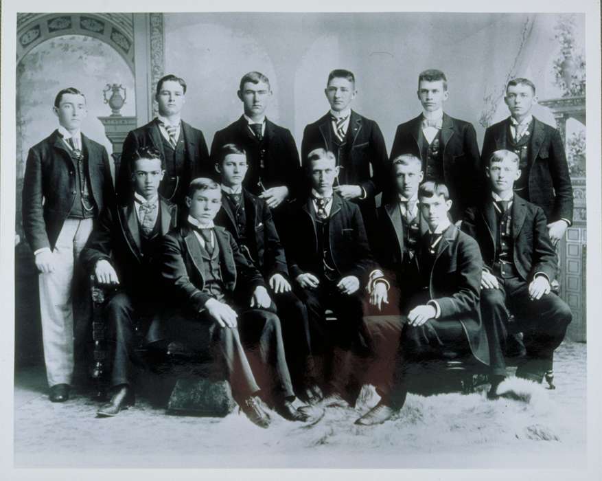 men, Iowa, Storrs, CT, Iowa History, tie, student, Archives & Special Collections, University of Connecticut Library, history of Iowa, class, suit