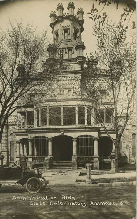 history of Iowa, Iowa, Iowa History, anamosa state penitentiary, Anamosa, IA, Prisons and Criminal Justice, Hatcher, Cecilia