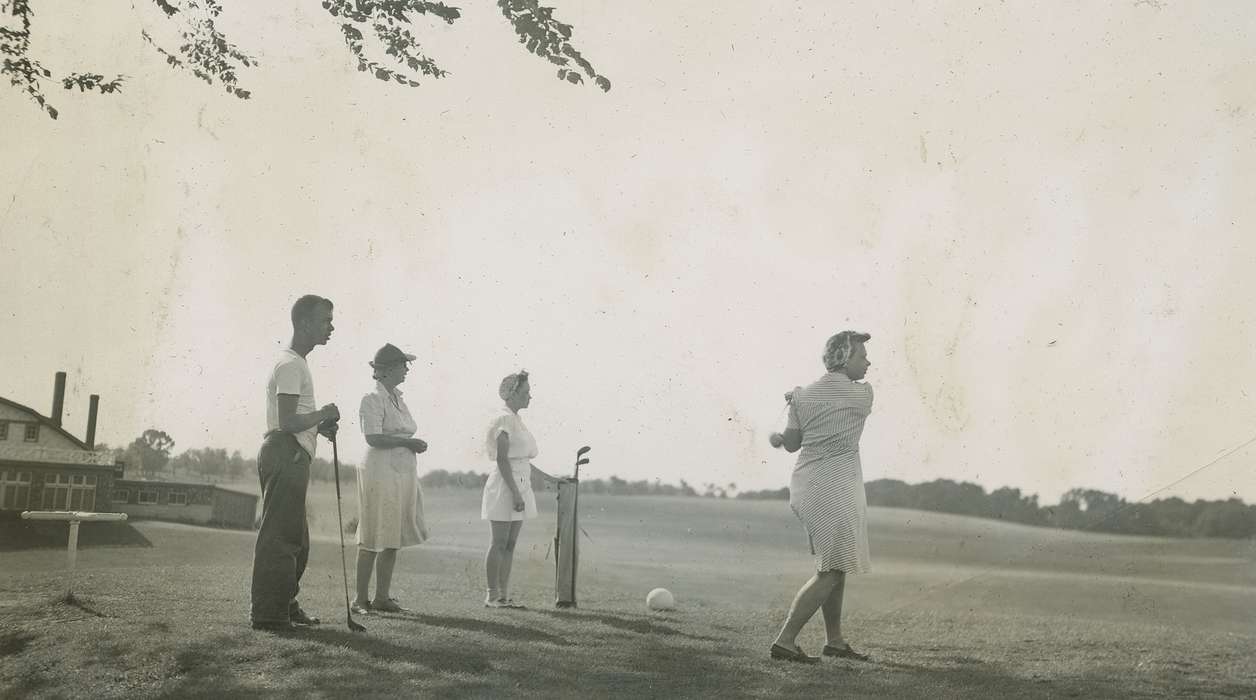 women, golf, history of Iowa, Sports, McMurray, Doug, Iowa, Webster City, IA, Iowa History, golf course, golf clubs