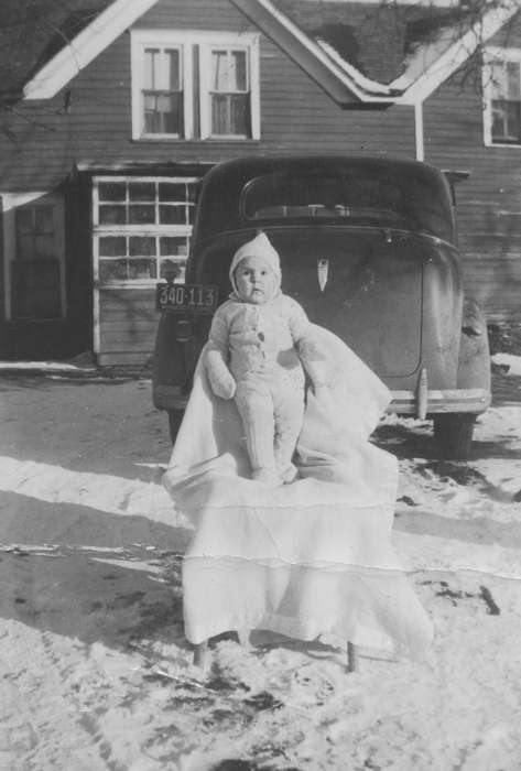 history of Iowa, Iowa History, Winter, Sibley, IA, winter, Kellen, Catherine, Iowa, Children, toddler, Portraits - Individual