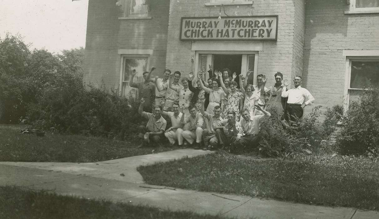 Labor and Occupations, hatchery, history of Iowa, McMurray, Doug, Iowa, Businesses and Factories, wave, Webster City, IA, Iowa History, Portraits - Group