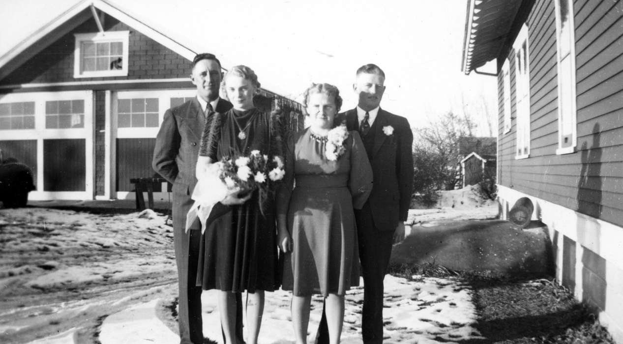 Portraits - Group, formal, Iowa, Walker, Erik, Homes, house, Cedar Falls, IA, history of Iowa, snow, Iowa History