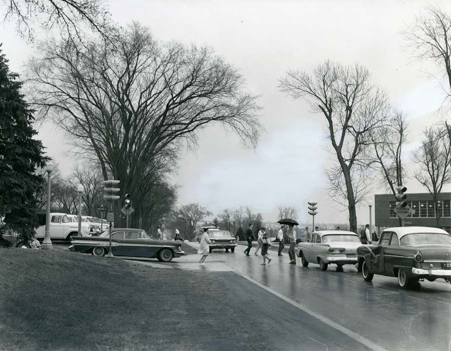 Cedar Falls, IA, cars, history of Iowa, Iowa History, uni, Motorized Vehicles, iowa state teachers college, car, UNI Special Collections & University Archives, Iowa, Schools and Education, university of northern iowa