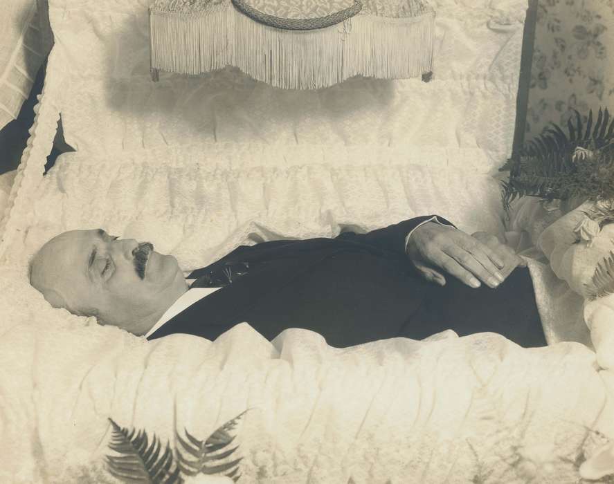 Campopiano Von Klimo, Melinda, casket, Cemeteries and Funerals, history of Iowa, Iowa History, funeral, Iowa, mustache, Des Moines, IA