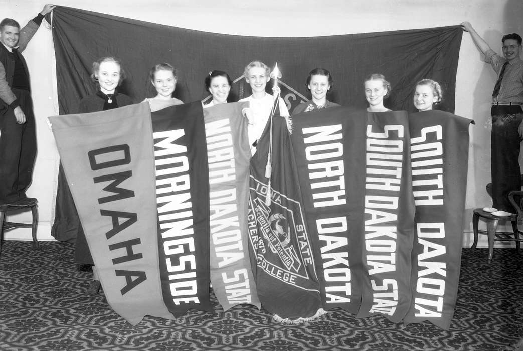 Portraits - Group, flag, Cedar Falls, IA, history of Iowa, Iowa History, carpet, uni, iowa state teachers college, UNI Special Collections & University Archives, Iowa, Schools and Education, banner, university of northern iowa