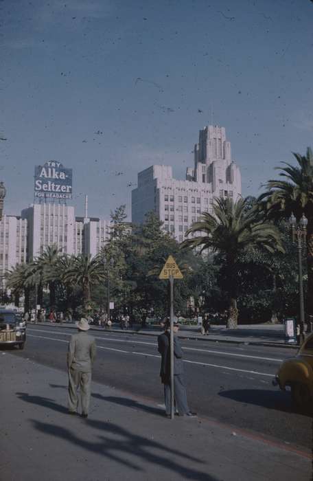 alka-seltzer, Travel, history of Iowa, advertisement, Sack, Renata, Iowa History, Los Angeles, CA, palm tree, people, Iowa, Cities and Towns, sign, street, bus stop