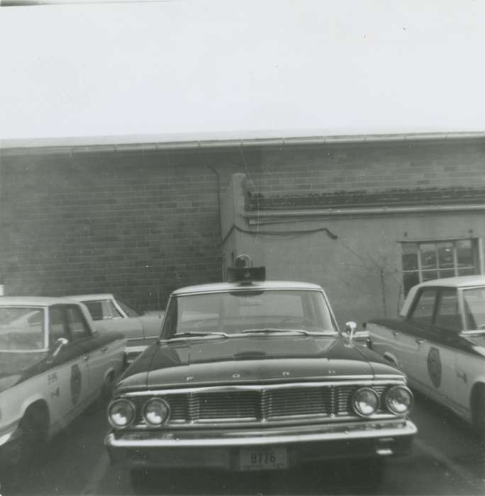 ford, Motorized Vehicles, Iowa History, police, history of Iowa, Iowa, car, Forkenbrock, Lois, Colesburg, IA