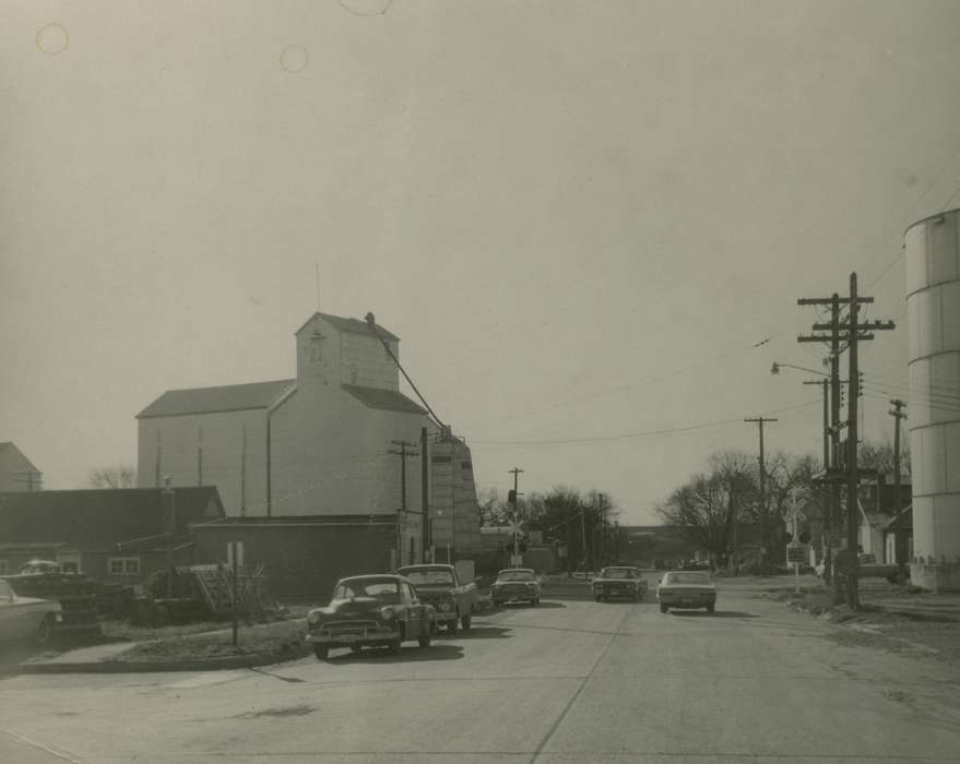 Coon Rapids, IA, grain elevator, history of Iowa, Iowa History, Nixon, Charles, Motorized Vehicles, Businesses and Factories, car, Iowa, Cities and Towns