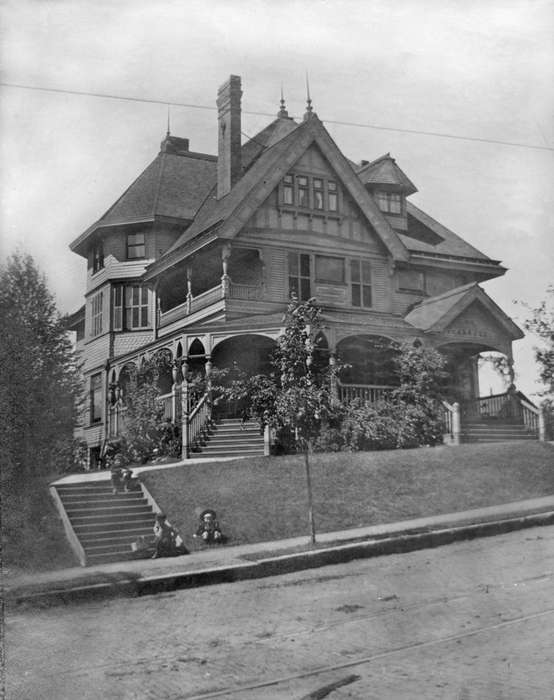 Portraits - Group, porch, Iowa, Children, steps, house, Lemberger, LeAnn, Cities and Towns, Ottumwa, IA, history of Iowa, Iowa History