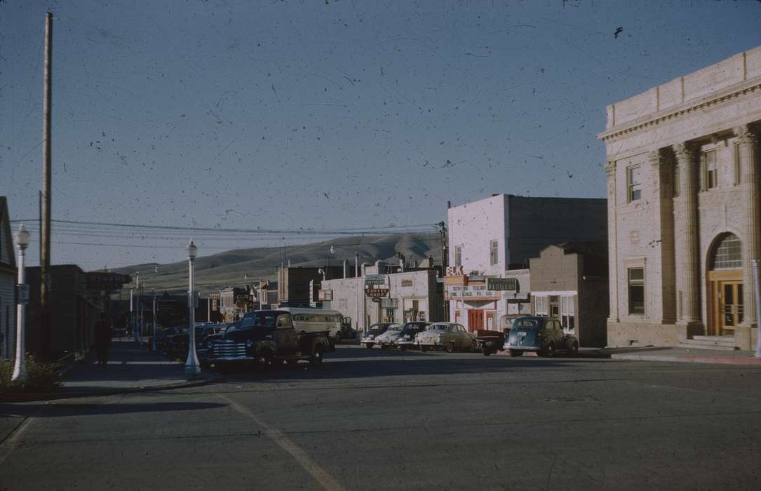 store front, hill, Iowa, cars, Main Streets & Town Squares, history of Iowa, Sack, Renata, hills, Iowa History, Cities and Towns, sign, street, Travel, CA